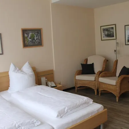 Alleehotel-eschen 3*
